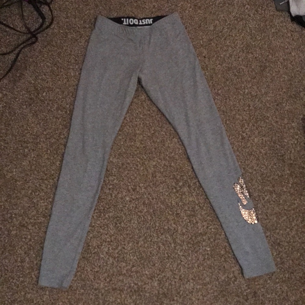 Nike grey leggings